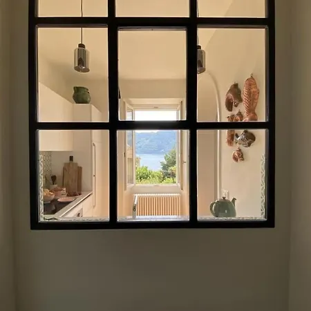Gioia Del - *